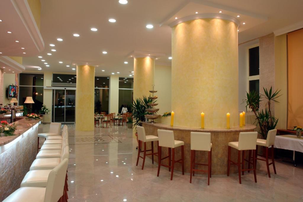 Hotel Bila Ruze بايسك المظهر الخارجي الصورة