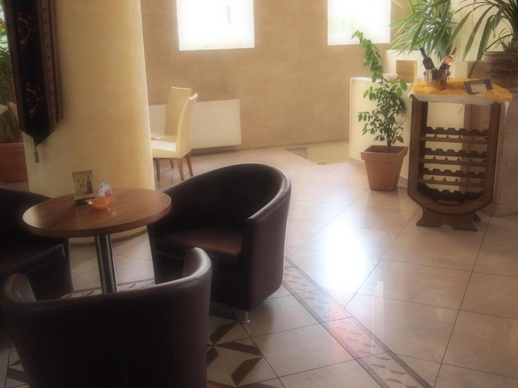 Hotel Bila Ruze بايسك المظهر الخارجي الصورة